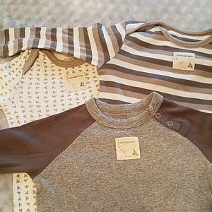 (Sold)Burts Bees Organic Cotton Onsies (Lot)